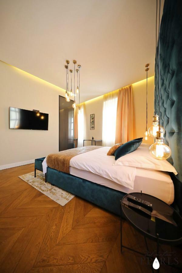 Apartment Three Pearls Deluxe & *